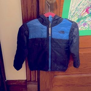 North face Thermoball - reversible / blues